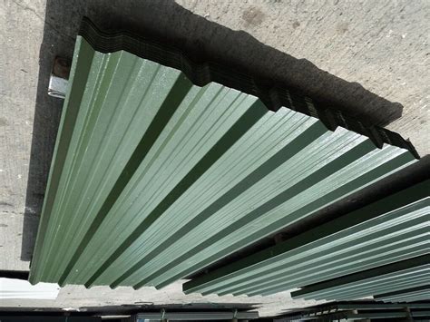 Mild Steel Green Color Coated Roofing Sheet Service Id