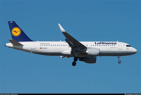 D Aizs Lufthansa Airbus A Wl Photo By Stefan Bayer Id