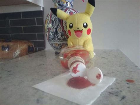 Pikachu And Ketchup Love Pokémon Amino