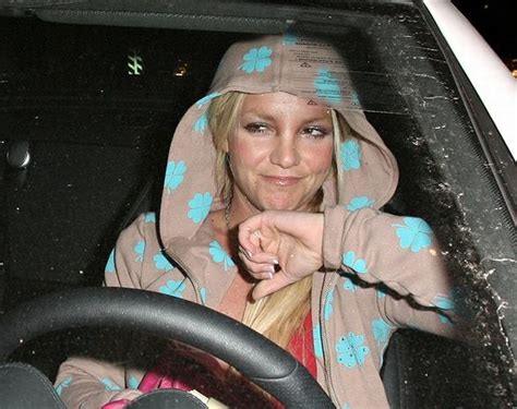 Britney Spears nie jestem w ciąży Plotek