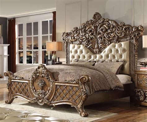 Good design with good quality 3. Top Quality Wooden Traditional Furniture ROYAL-0014