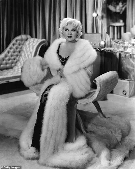 Screen Legend Mae West To Be Profiled In New Pbs Documentary Daily Mail Online
