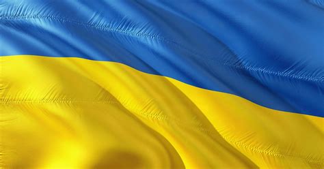 У Криму запустили український прапор - Події в Україні - Курс України