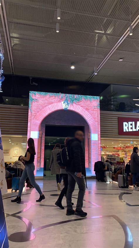Trouvez votre vol nantes toulouse avec nos 800 compagnies partenaires. Avis du vol Volotea Toulouse → Nantes en Economique