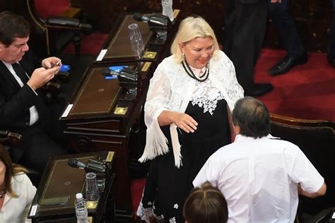 Elisa Carrió Se Opone A Que Haya Internas En Cambiemos Para Elegir La Fórmula Presidencial Infobae