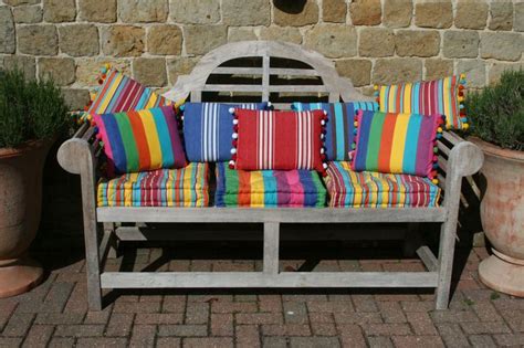 Try our dedicated shopping experience. Image result for waterproof garden cushions (With images ...