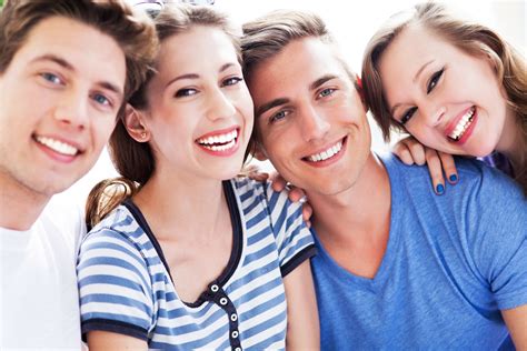 Group Of Teens Smiling 1 1 2 1 1 Sawgrass Orthodontics
