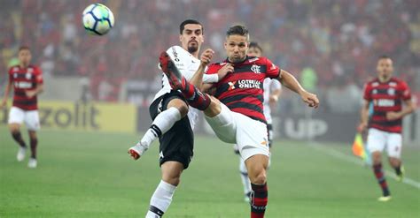 Currently, corinthians rank 10th, while flamengo hold 6th position. Audiência da TV: Flamengo e Corinthians superam amistoso ...