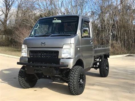 Upgrade Your Suzuki Carry With Snow Tracks And Lift Kit