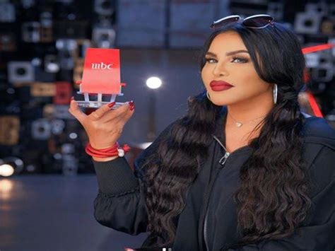 موقع كتاب بديا هو موقع يطمح لجمع أكبر مجموعة من عناوين الكتب العربية في مكان واحد لتسهيل عملية البحث عن الكتب وتحميلها على القارئ العربي بدون قيود او شروط. "غزل" إليسا و"مكياج" أحلام واتهامات بضعف اللجنة.. أبرز ...