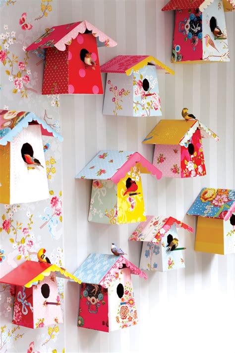 If you're a little stuck on what to do with a blank wall, don't worry: kids decor: diy paper birdhouse | Room to Bloom
