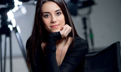 Turska glumica | Cansu Dere | - TV-Exposed