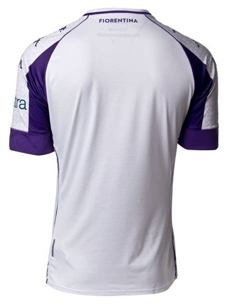 Mano faz o uniforme branco com os meiões rubro negro, seria show. Fiorentina Uniforme - Acf Fiorentina 16 17 Home And Away ...