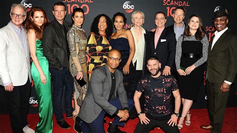 The Cast Of Scandal Documented The Emotional Series Finale Sheknows