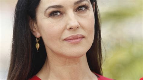 She began her career as a fashion model. Sexy mit 50: Monica Belluccis 10 heißeste Szenen · KINO.de