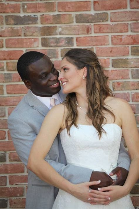 wedding kiss swirl interracial wedding black man white girl interracial couples