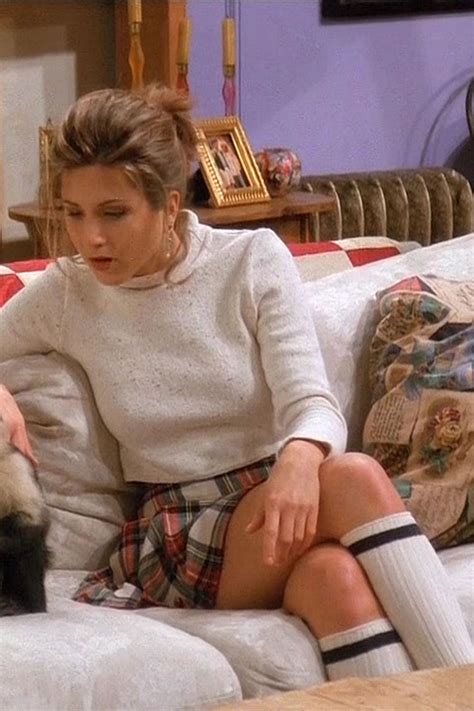 34 Rachel Green Fashion Moments You Forgot You Were Obsessed With On