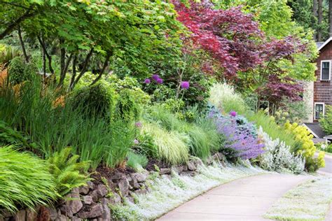 Landscape designer david stevens, of david stevens international has collaborated with rob to. 30 Elegant English Garden Designs and Ideas