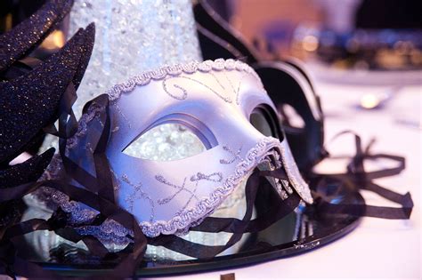 Whether you are looking for ideas for halloween, need something for marti gras or you just like masks in general, this is a great tutorial for how to make your own masquerade mask. Black & White Masquerade Ball at The Auction House. Photo ...
