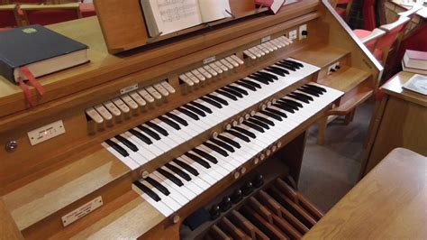 A Look At The Makin Electronic Organ Central Methodist Church Hyde