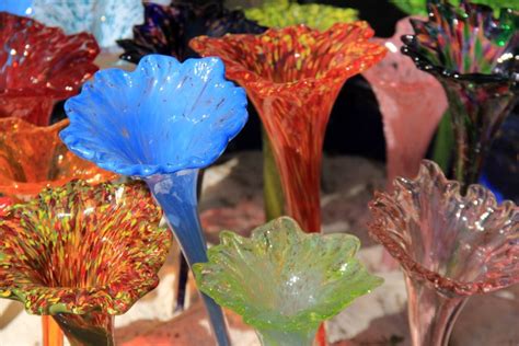 Pictures Of 50 Jaw Dropping Blown Glass Flowers Home Stratosphere