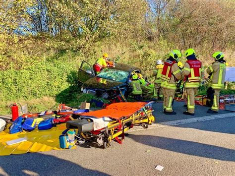 Autofahrer Stirbt Bei Unfall Auf Der A44 Super Tipp Online