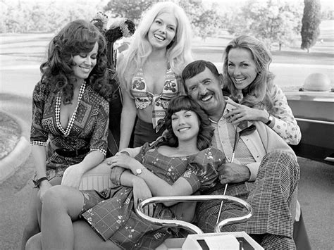 Archie Campbell And The Hee Haw Girls Hee Haw Female Movie Stars Country Music Stars