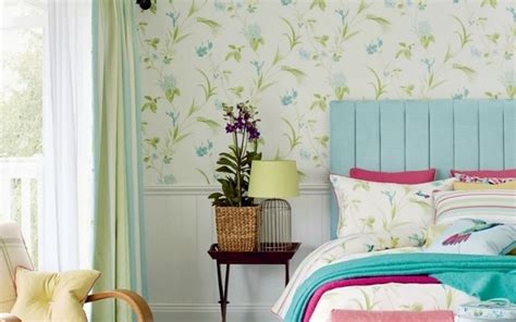 Fashionable Designer Bedroom Wallpaper Ideas For Fabulous