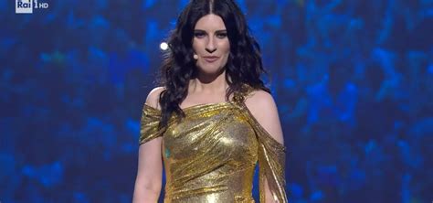 Abiti Look E Stilisti Eurovision 2022 Versace Per Laura Pausini Diva