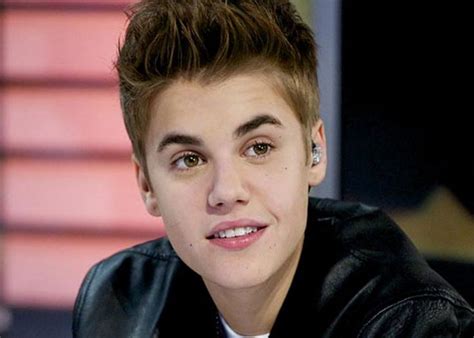 Justin Bieber Canadian Singer Biography The Best Biography