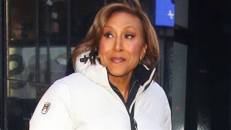 Gma S Robin Roberts Reveals She S Leaving The Show Earlier Than Expected Details Hello
