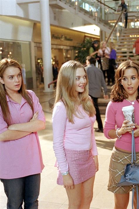 The Mean Girls Cast Reunited To Re Create That Iconic Phone Call Scene And It S So Fetch
