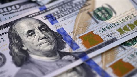 Dolar G Paralar Kar S Nda Y Kseldi Bloomberg Ht