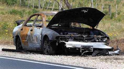 Burnt Out Cars A Bad Look For States Tourism The Advocate Burnie Tas