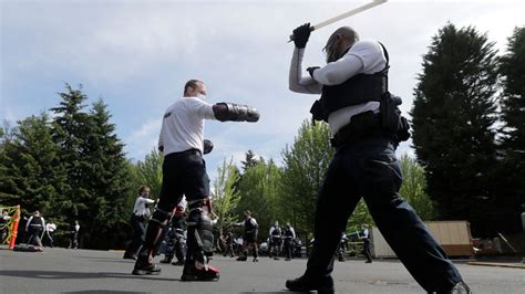 experts police woefully undertrained in use of force