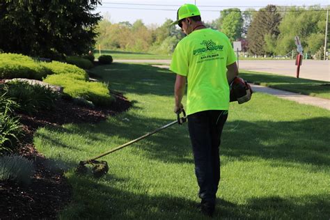 We wanted to provide the best lawn and tree care service in the denver metropolitan area. Lawn Mowing Services in Grand Rapids MI - ProMowLandscape.com