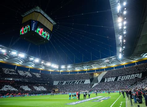 Mit der deutsche bank park direkt nebenan und vielen sportstätten in unmittelbarer umgebung ist für das „aktive leibliche wohl gesorgt! FRANKFURT - Deutsche Bank Park / Waldstadion (51,500 ...