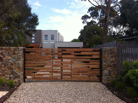 Entrance Gates | Wooden gates driveway, Modern driveway, Front gate design