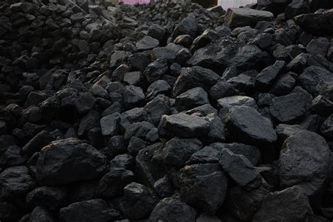 How is coal converted into electricity? Is coal, which is formed from wood, a mineral? Why? - Quora