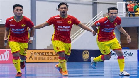 Futsal malaysia provides comprehensive sports coverage of all the latest futsal related news, tournaments, community, national leagues & happenings in malaysia. Tujuh penaja hangatkan MPFL 2020 | MALAYSIA PREMIER FUTSAL ...