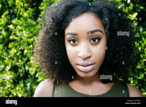 Black Women Natural Hair Hi Res Stock Photography And Images Alamy