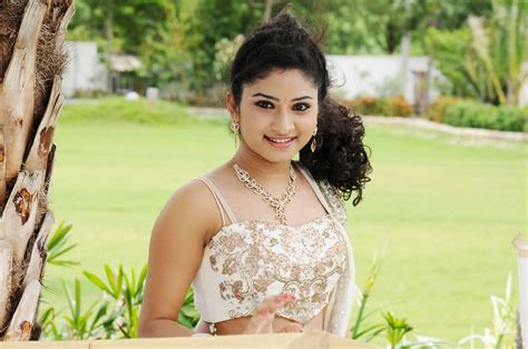vishnu priya hq latest 4 gallery tollywood actress wallpapers free download hd celebrities images
