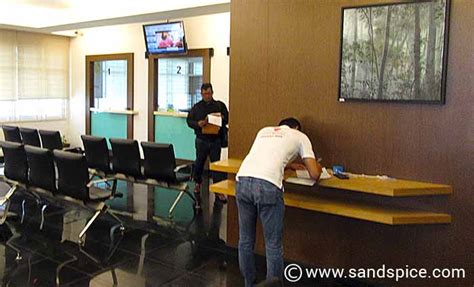 There is no such term as malaysia visit visa. Visa Runner - Langkawi Malaysia to Songkhla Thailand