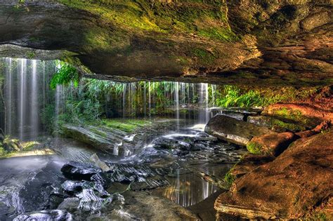 Somersby Falls Waterfall Cave Cenntral Coast Nsw Australia Waterfall