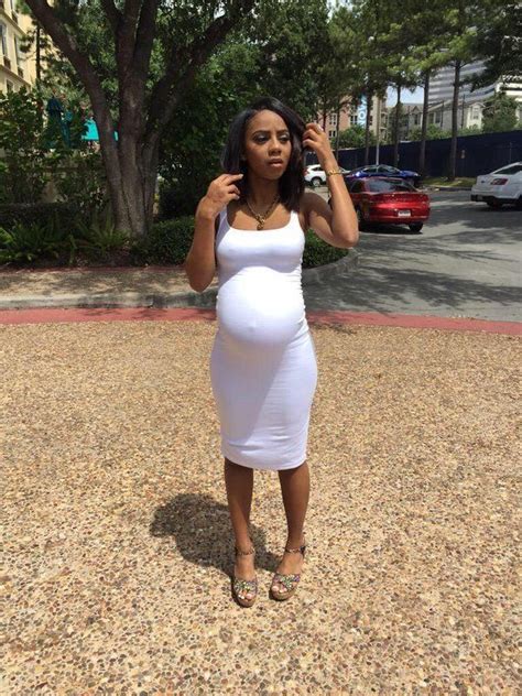 ⚠️credit before reposting give it sus ⚠️ xoxo shesoboujie pregnant black girl cute