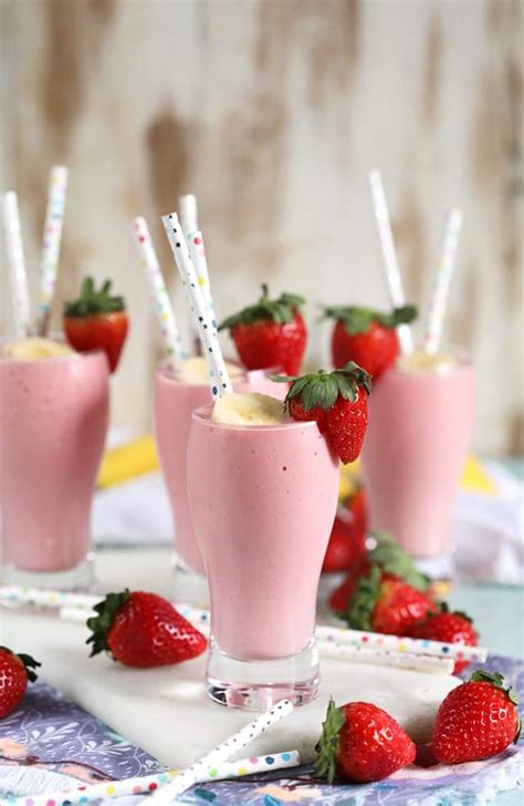 Easy Strawberry Banana Smoothie Recipe The Suburban Soapbox