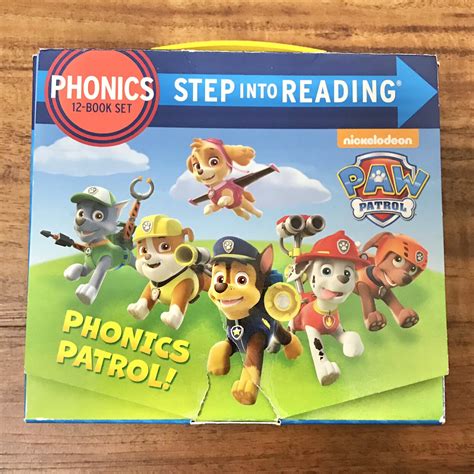Step Into Reading Paw Patrol Phonics Boxed Book Set