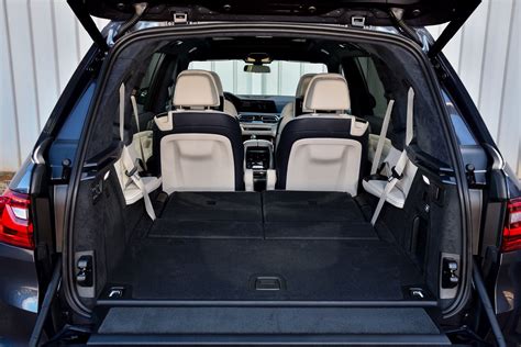Bmw has a flood of details today on your suv position, 2019 x7. SECOND DRIVE: 2019 BMW X7 - The "Big Boy" Is Here To Stay | i NEW CARS