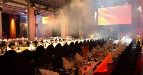 Eur 1400 + 315 maintenance costs (lift. Abiball: Möbel mieten & mehr für die perfekte Party ...