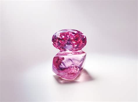 Beyond Rare™ Argyle Pink Diamonds